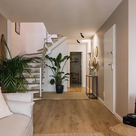 Sorong - Duplex And 2 Terraces In Santo Antonio *